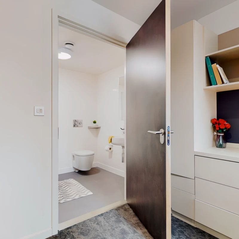 Bronze En-suite Deluxe - Photo 1
