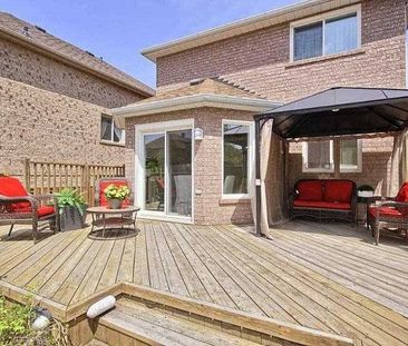 For Lease - 396 Flanagan Court, Newmarket, Ontario - Photo 3