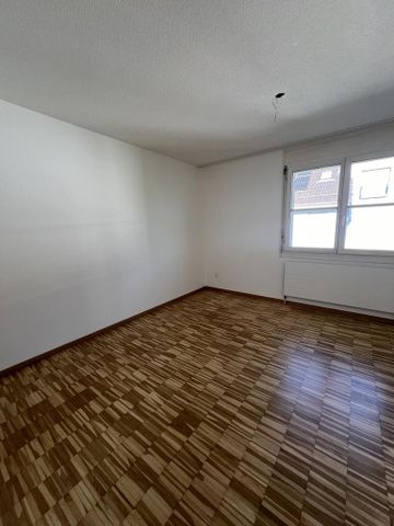 4.5 Zimmer, 105 m², 1. Stock - Foto 2