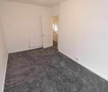 House For Rent Tynybedw Street, Treorchy - Photo 1