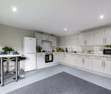 Premium Ensuite - Photo 4