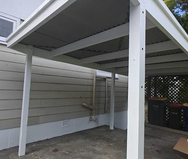 Property Management13A Aralia Road, Sunnynook - House for Rent - Photo 4