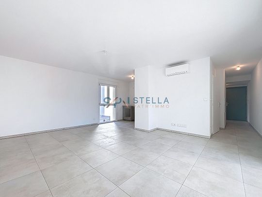 Beau T3 neuf traversant avec terrasse, - Photo 1