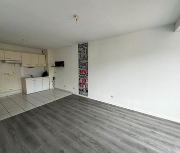 Location Appartement 2 pièces 41m² - Photo 6