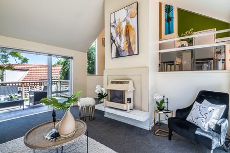 Spacious 4-Bedroom Family Home in Prime Parnell Location - Photo 2