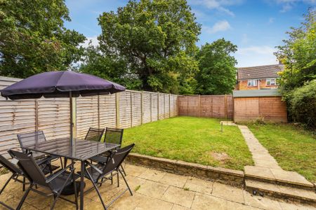 Completely refurbished 6 bed HMO with 5 en-suites 4 - Photo 5