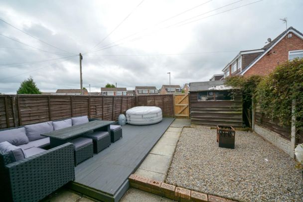 3 bed House - Semi-Detached for Rent - Photo 1