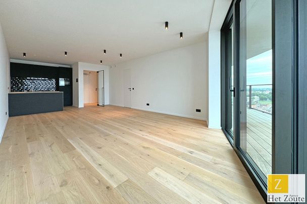 Luxueus appartement met weids uitzicht - The Tower Knokke - Photo 1