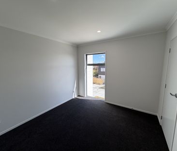 Brand New Two-bedroom Home – Forest Lake - Photo 2
