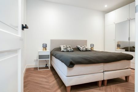 Nieuwezijds Voorburgwal 154A, 1012 SJ, Amsterdam - Photo 4