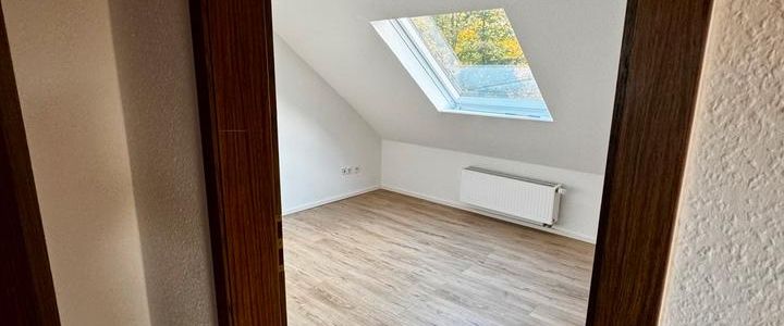 Helle Dachgeschosswohnung in Haltern am See-Sythen zu vermieten - Photo 1