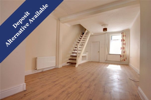 2 bed terraced house to rent in Aire Street, Middlesbrough, TS1 - Photo 1