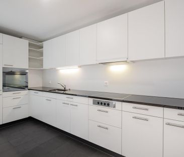 Gemütliche 3.5-Zimmer-Wohnung mit Balkon in Bern Brünnen - Foto 3