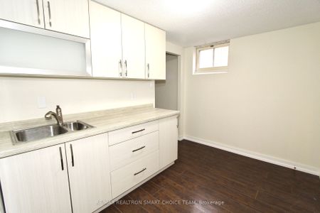 Detached Home For Lease | E8120646 - Photo 3