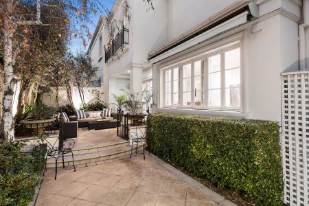 15 Washington Street, Toorak - Photo 5