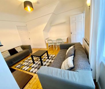 3 bedroom terraced house to rent - Photo 2