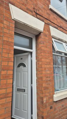 2 Bedroom property in LE3 Area - Photo 1