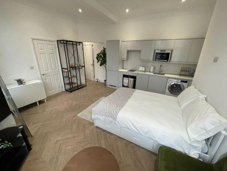 Studio to rent - Photo 4