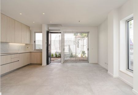 Moradia T2 em Setúbal - Photo 3