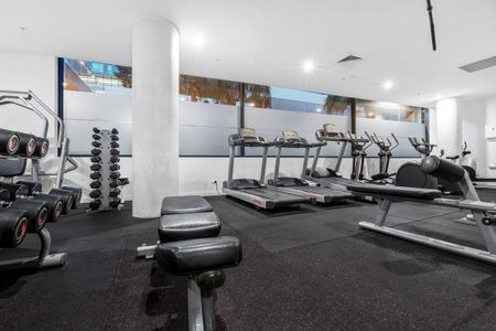 Penthouse Style Living At Its Finest - Photo 2