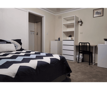 2 Kitmont St, Murrumbeena, Vic 3163 - Photo 2