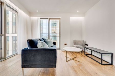 Belvedere Road, London, SE1 7AF - Photo 2