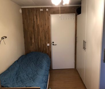 Room to rent between Lund & Malmö - Photo 1