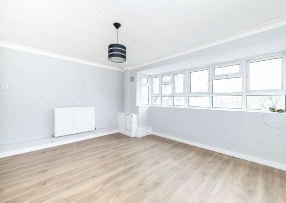 Gray Street - Photo 1