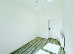 1 bed Shared Flat for Rent - Photo 3