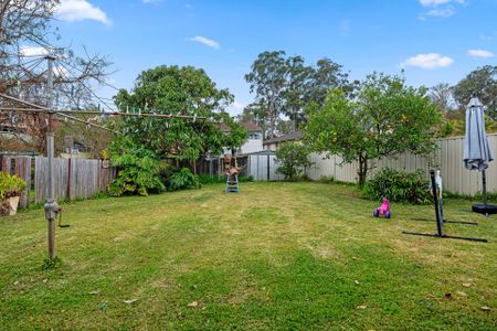 Spacious Home in Lemon Tree Passage - Photo 3