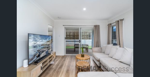 Modern Family Living with Exceptional Comfort in Highfields - Photo 1