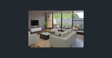 Modern in the Heart of Greenwich Village - Photo 3