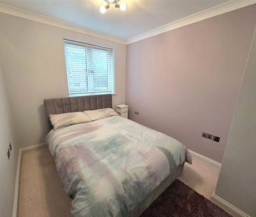 Gray Place, Wokingham Road, Bracknell, Berkshire, RG42 - Photo 6