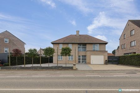 RUIME WONING MET 4 SLAAPKAMERS, LAADPAAL EN ZONNEPANELEN MET BATTERIJ TE BILZEN - Photo 4