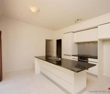 Highlands Park three Bedroom - Photo 4