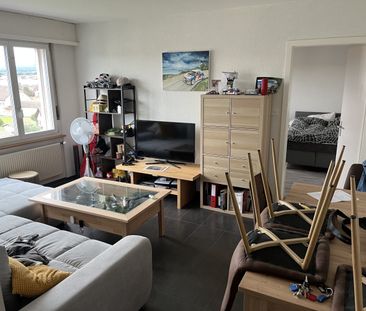 Appartement de 2,5 pièces au 5ème étage - Photo 2