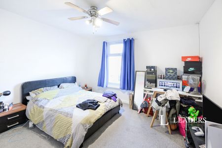 5 bedroom house to rent Orchard Road, Southsea, Hampshire, PO4 - Photo 4