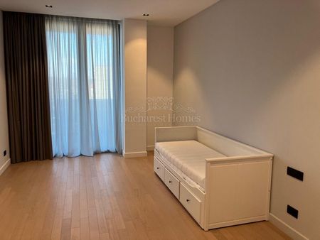 High Luxury Two Bedroom Apartment - Promenade Mall - Photo 2