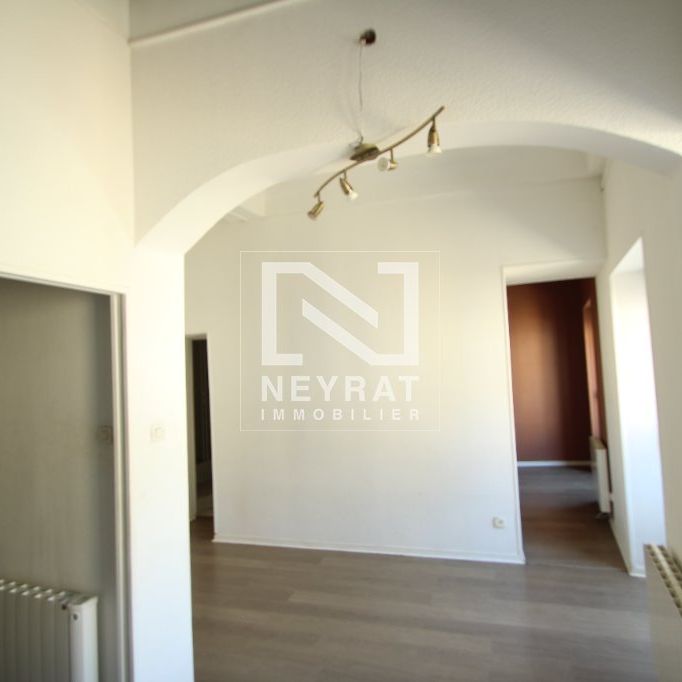 Location Appartement 2 pièces 33m² CHAGNY 71150 - Photo 1