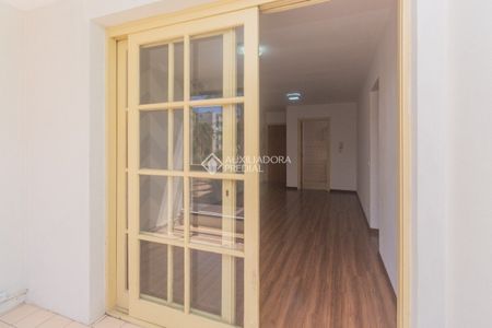 Apartamento com 2 quartos e 70m² para alugar em Jardim do Salso, Porto Alegre. - Foto 3