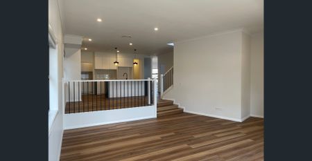 Brand New Luxury Home - Photo 3