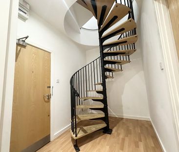 2 bedroom apartment to rent - Photo 2