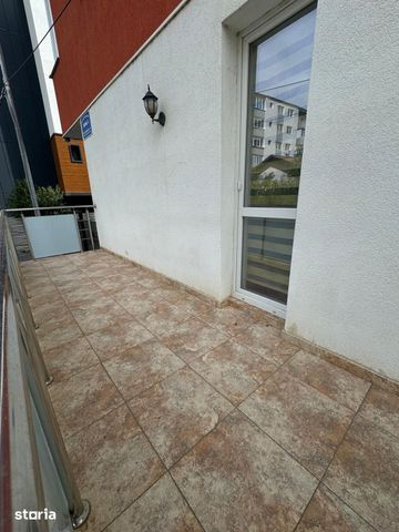 Chirie spatiu stradal, apartament 2 camere, parter, strada Biruintei - Fotografie 4