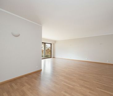 Ruim appartement in afgesloten domein "Nachtegalenhof". - Photo 6