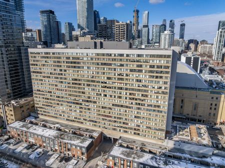 For Lease - 45 Carlton Street Unit# 609, Toronto, Ontario - Photo 2