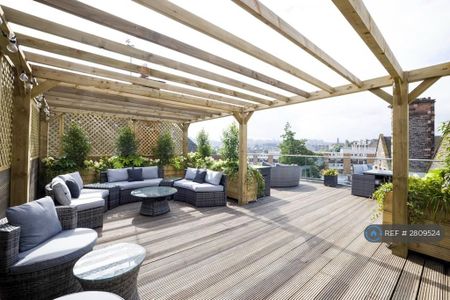 1 bedroom flat to rent - Photo 3