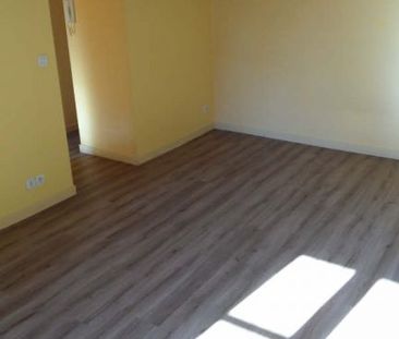 T2 POITIERS – 40.42 m² - Photo 2