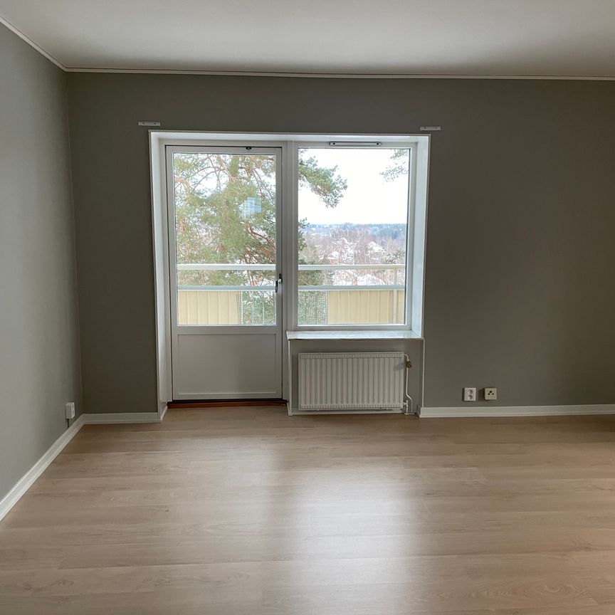 Risingsväg 23 A - Foto 1