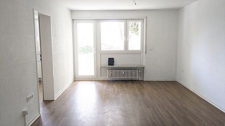 Erdgeschoß-Wohnung mit Terrasse - Foto 2