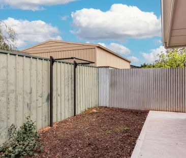 Brand New Quality Boutique Style Home - Photo 3